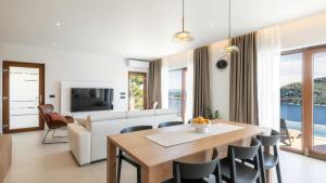 Villa Cristal Blue by Villas Guide