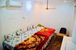 Radha Krishna Paying Guest House