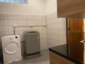 Taladnoi Paint House