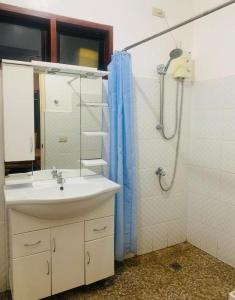 Oceanfront Scuba Villa