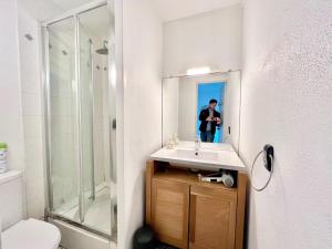 Appartement Vue Mer - À 50m de la Plage des Minimes - Grand Jardin - Parking Gratuit