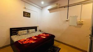Radha Krishna Paying Guest House