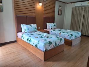 RS Phong Riverside Resort