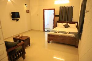 OM Muruga villas INN RAMESWARAM