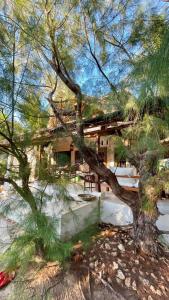 Hidden Paradise Moonrise beachfront at Che Shale Bay The Mahamri House