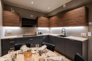 Arctic Haven City Villa