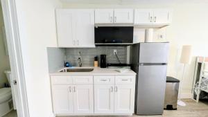 Studio Sunview 4 3Mins to BeachPool