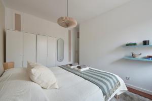 Bright Double Room in a Coliving Apartment