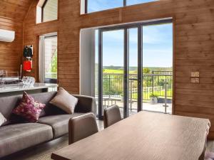 Centilen Pedr - Daffodil - Ukc7078