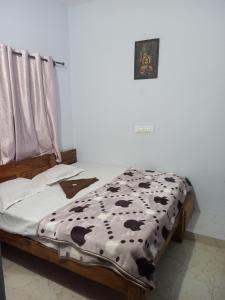 Roy Service Apartment