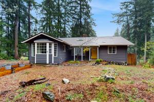 Anderson Island Escape