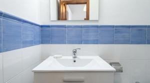 NEW! Romantic Nest 5 min to Cathedral