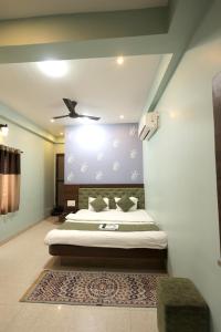 Hotel Shivalay Palace