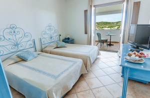 Hotiday Baja Sardinia Saline img12