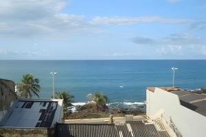 Linda vista-mar, piscina, wifi