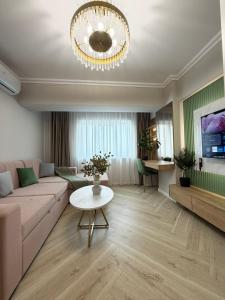 Charming Apartments close CenterCity and Airport by Glam