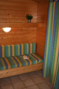 Les Gites De Chauzon 3 Avec Piscine