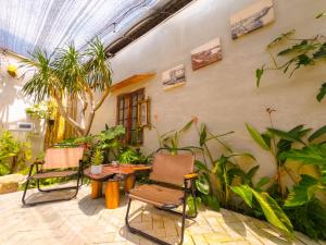 Cào Cào Homestay Mũi Né