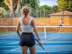 ZEcamping 4 3km plage piscine animaux acceptés club enfant animations