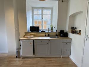 Modern Studio 3 in Historic Abbey