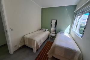 Refúgio da Enseada | Cobertura Duplex com Piscina