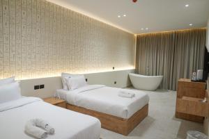 DouDou Pyramids View Hotel