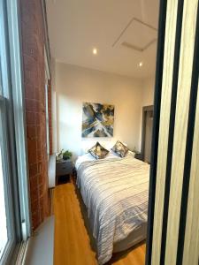 Stylish City Penthouse Getaway