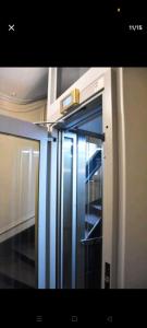 MAUBERT CENTRE PARIS Studio neuf contemporain equipé ascenseur chauffage salle de bains