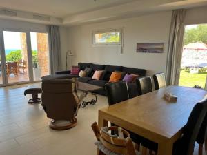 Beautiful Villa With Sea Views