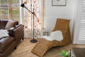 Lounge & Play in Chic North Tampa Home