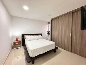 apartamento amoblado la aurora 3 alcobas para 6 personas