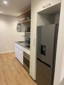 Modern Apartment withTable Mountain Views