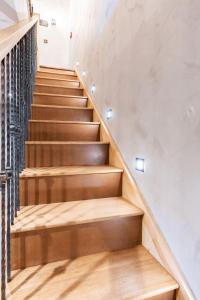 6 STAR, Brand New, Stunning Luxury Suites in a Characterful Historic Manor, Blending Timeless Charm with Modern Style! Welcome to the Old School Manor, Halkyn!!