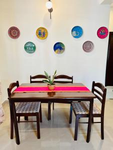 The Brown space in Hi-tech City