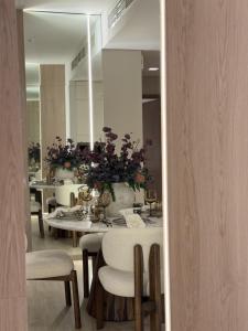 Palace Residences, Lux 1BR Apartment, Lagoon View