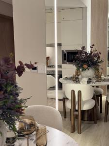 Palace Residences, Lux 1BR Apartment, Lagoon View