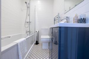 Cosy Corner at The Level - Stylish & Modern