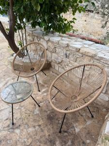 I Elea Village House with Courtyard