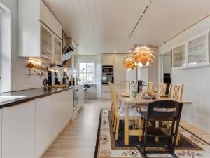 Holiday Home Amely - 500m from the sea by Interhome