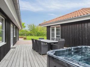 Holiday Home Ribanna - 650m from the sea by Interhome