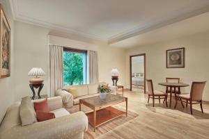 The Fern Kochi, Series by Marriott