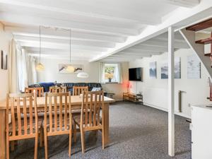 Apartment Veronica - 700m from the sea by Interhome