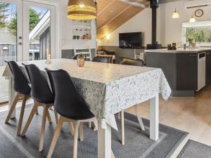 Holiday Home Nedelko - 30km from the sea by Interhome