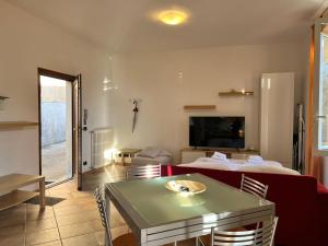 Kibilu - Via Ciro Menotti