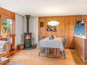 Holiday Home Anneka - 750m from the sea by Interhome