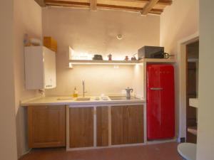 Apartment Il Frassino del Borgo di Ghiora by Interhome