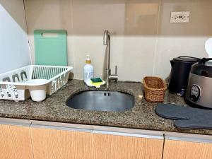 Aesthetic Modern Suite 1BR One Uptown Residence BGC