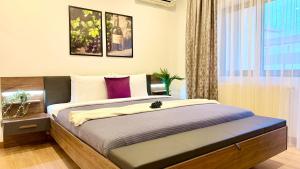 Premium Stay - Spacious 3BR with Balcony