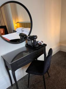The Graeme Hotel