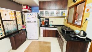 3BHK Fall finished Apartment